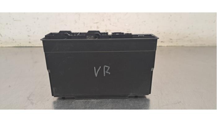 Module (divers) Porsche Taycan