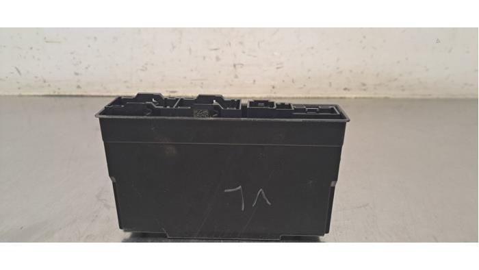 Module (divers) Porsche Taycan