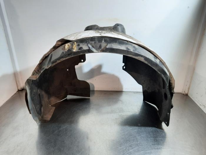 Passage de roue Ford Transit Connect