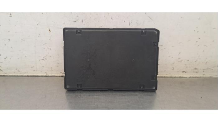 Ordinateur contrôle fonctionnel Porsche Taycan