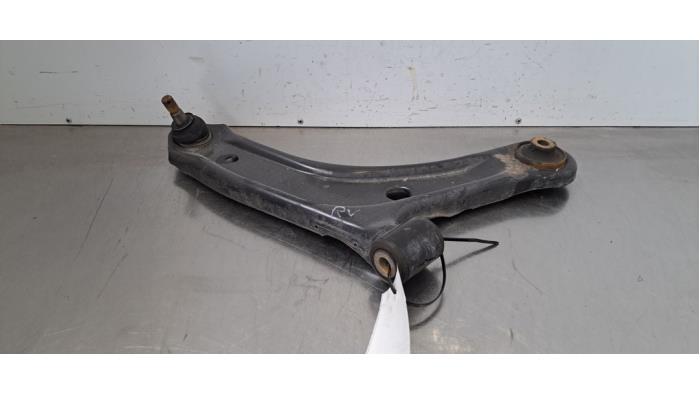 Bras de suspension avant droit Suzuki Vitara