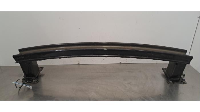 Cadre pare-chocs arrière Skoda Fabia