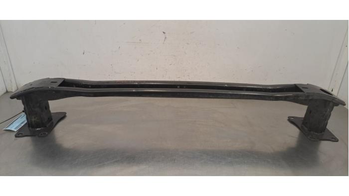 Cadre pare-chocs arrière Volkswagen Golf