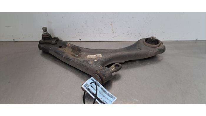 Bras de suspension avant droit Kia Sportage