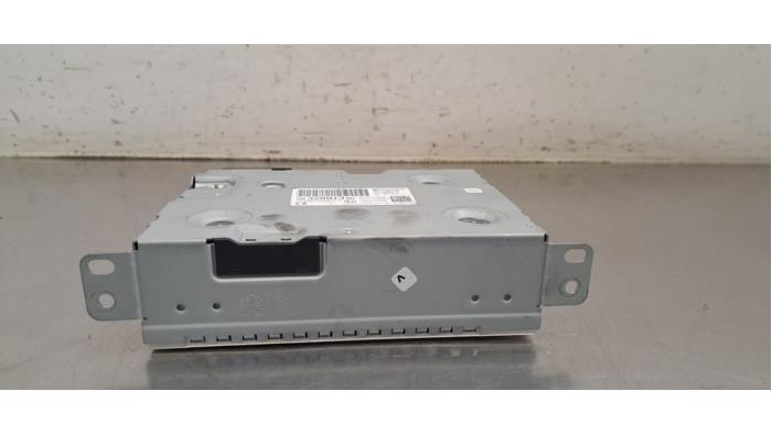 Module radio Peugeot 208