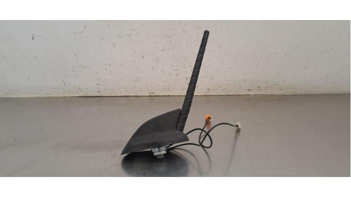 Antenne Peugeot 208
