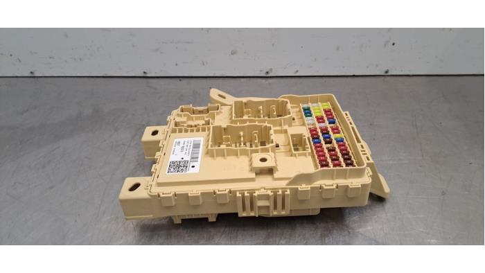 Boîte à fusibles Kia Sportage