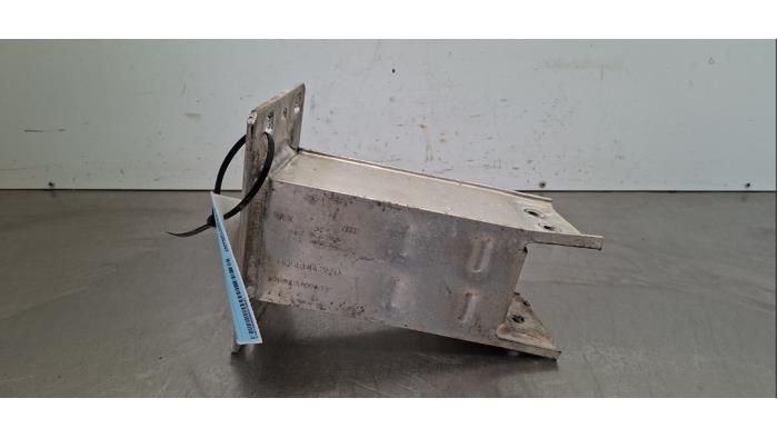 Support pare-chocs avant droit Audi Q5