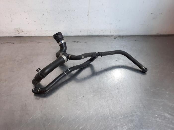 Tuyau radiateur Skoda Fabia