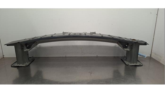 Cadre pare-chocs avant Mazda CX-30