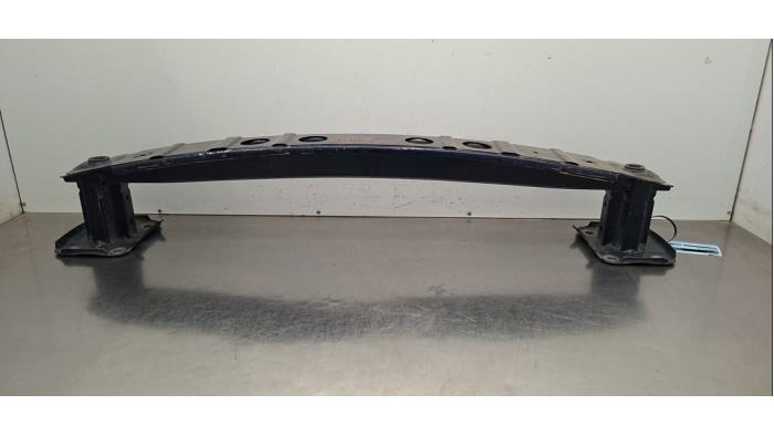 Cadre pare-chocs arrière Mazda CX-30