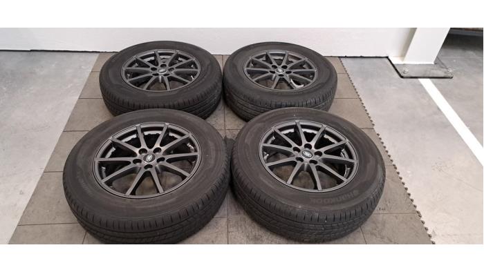 Kit jantes + pneumatiques Landrover Range Rover