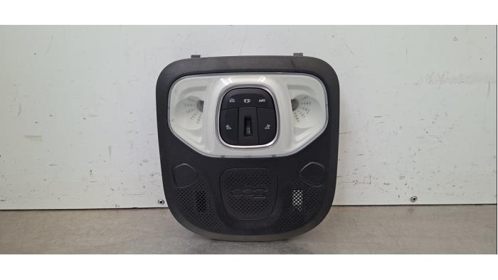 Eclairage intérieur avant Fiat 500X