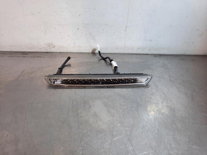 Feu de freinage supplémentaire centre Peugeot 308