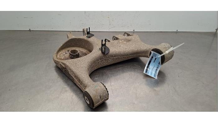 Bras de suspension arrière droit MG Marvel R