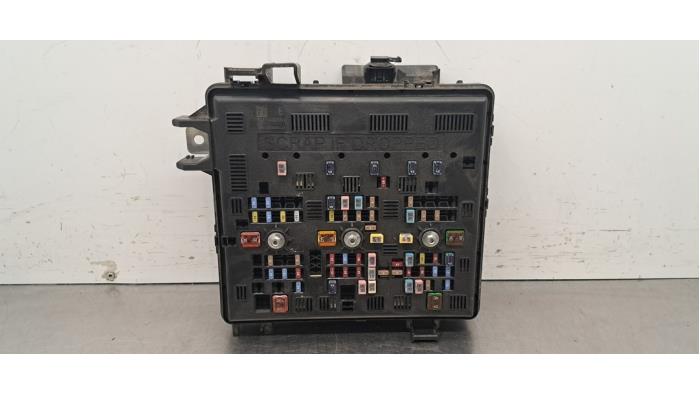 Boîte à fusibles Ford Transit