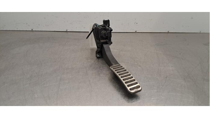 Pédale d'accélérateur MG Marvel R