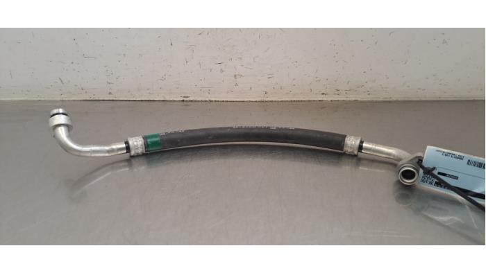 Tuyau clim Toyota bZ4X