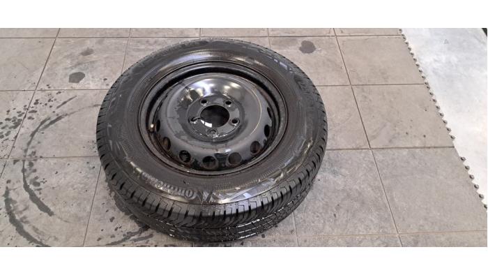 Jante + pneumatique Renault Master