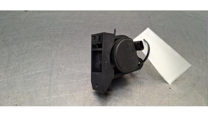 Pompe à eau supplémentaire Landrover Range Rover