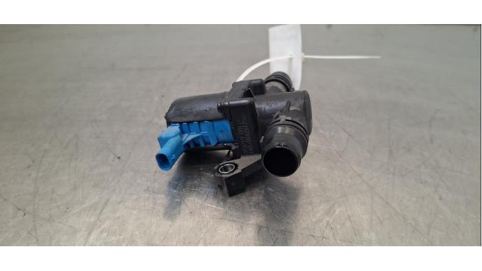 Robinet chauffage électrique Peugeot 208