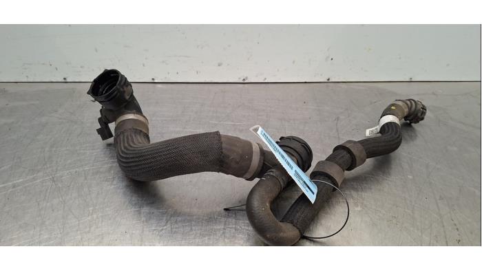 Tuyau radiateur Landrover Range Rover