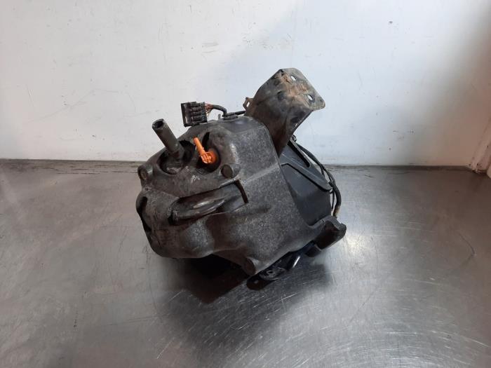 Réservoir Adblue BMW X5