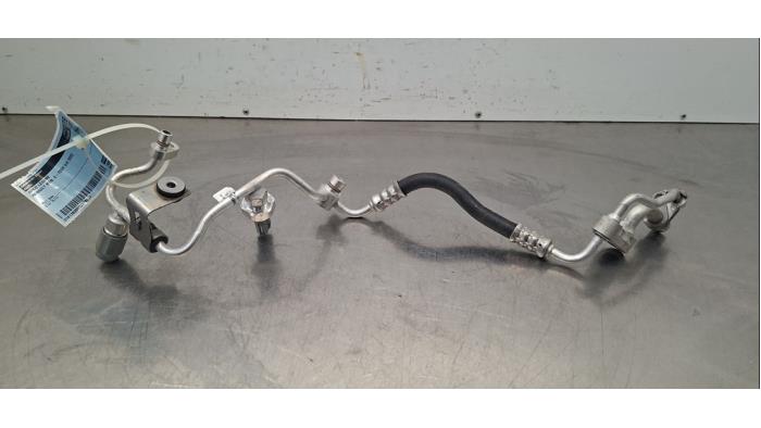 Tuyau clim Renault Megane E-Tech