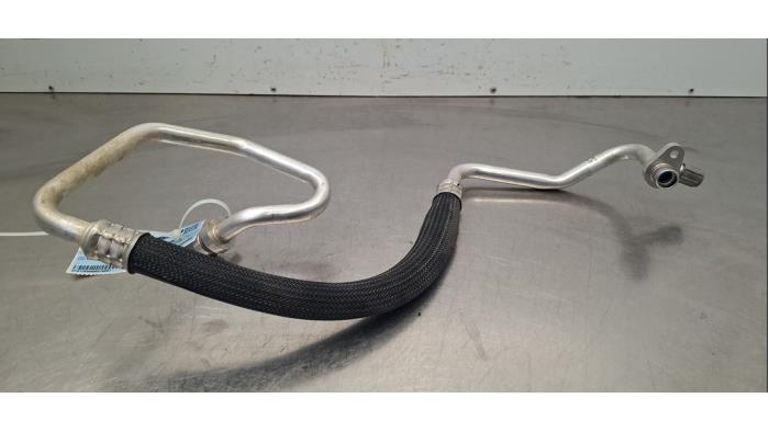 Tuyau clim Renault Megane E-Tech