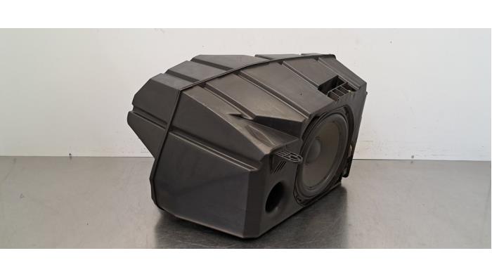 Caisson de graves Tesla Model 3