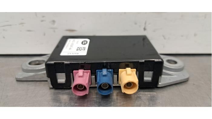 Antenne amplificateur Landrover Range Rover