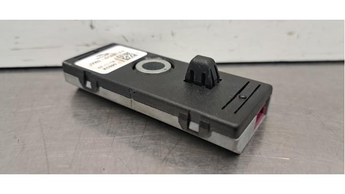 Antenne amplificateur Landrover Range Rover