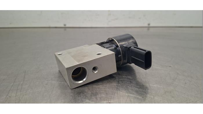 Valve d'expansion clim Renault Megane E-Tech