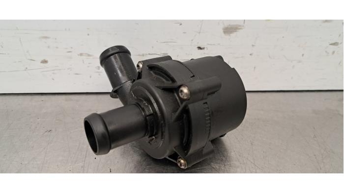 Pompe à eau supplémentaire Skoda Octavia