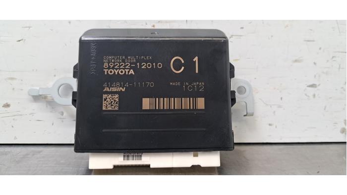 Module passage hayon Toyota Corolla