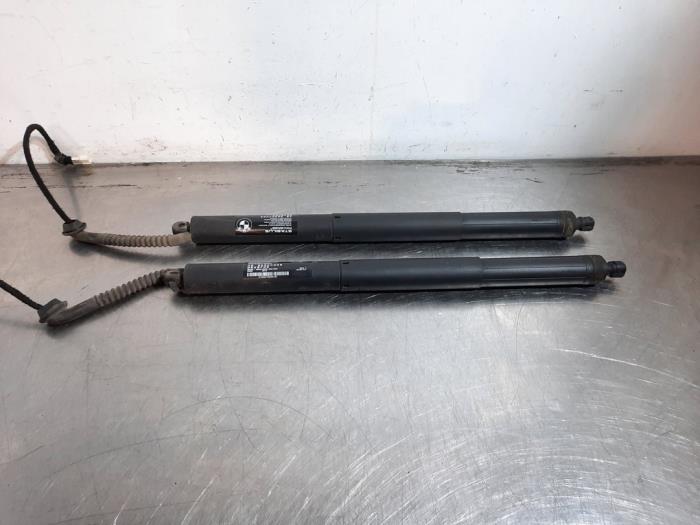 Kit amortisseur couvercle coffre BMW X5