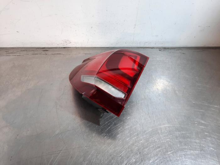 Feu arrière gauche BMW X5