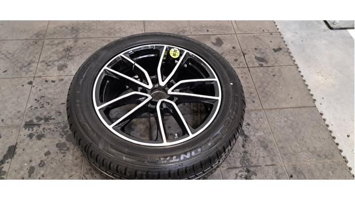 Roue de secours Mercedes G-Klasse