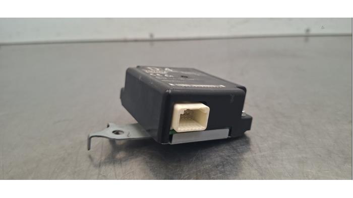 Module gonflage pneus Toyota Yaris