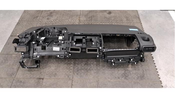 Tableau de bord Opel Combo