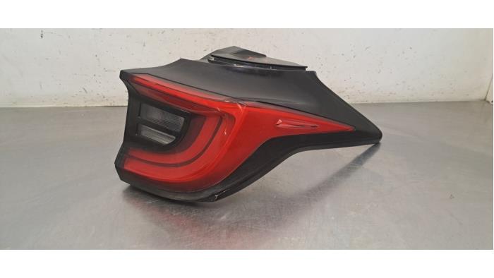 Feu arrière droit Toyota Yaris