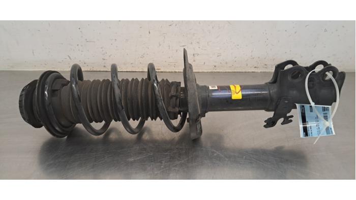 Amortisseur avant droit Toyota Yaris