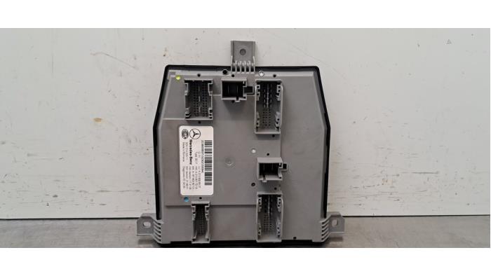 Ordinateur contrôle fonctionnel Mercedes G-Klasse