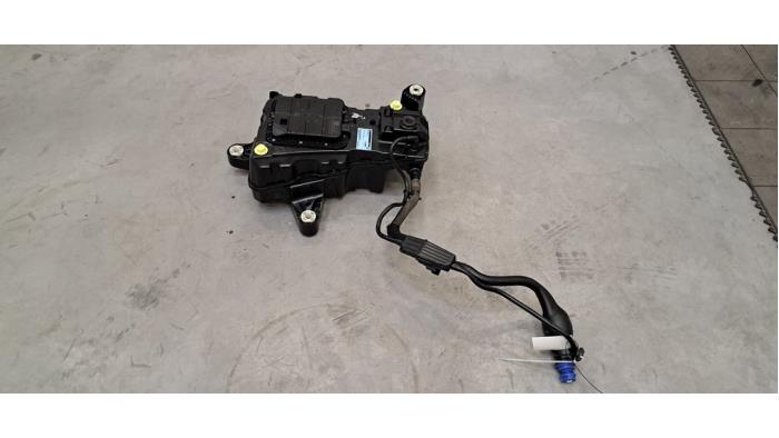 Réservoir Adblue Opel Combo