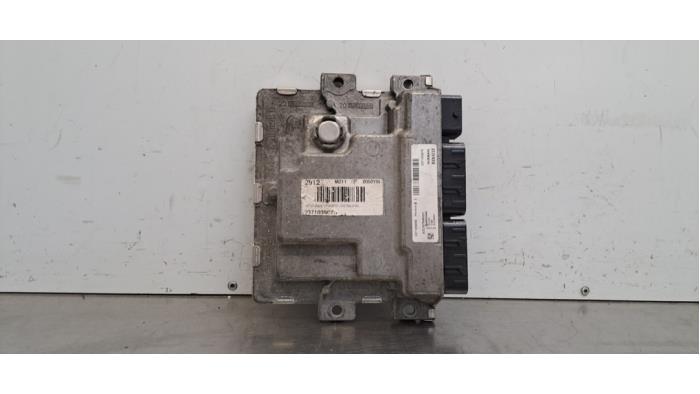 Ordinateur gestion moteur Renault Master