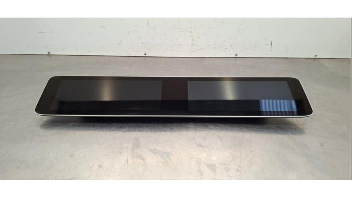 Affichage navigation Mercedes CLA