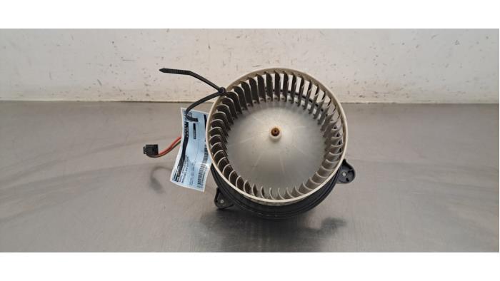 Moteur de ventilation chauffage Mercedes CLA