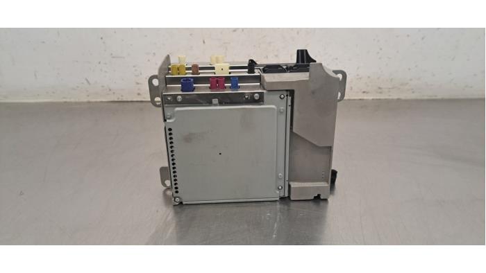 Module radio Mercedes CLA