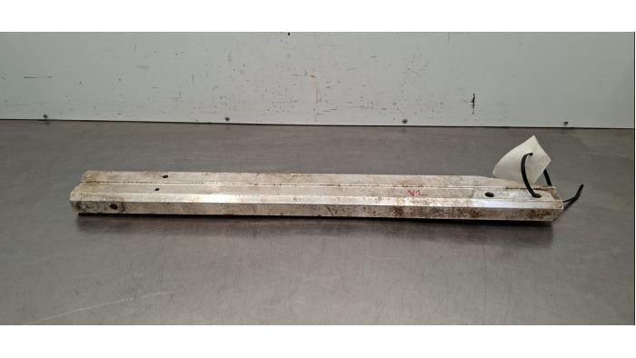 Support (divers) Mercedes CLA