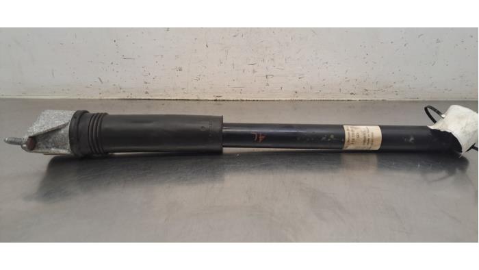 Amortisseur arrière gauche Mercedes CLA